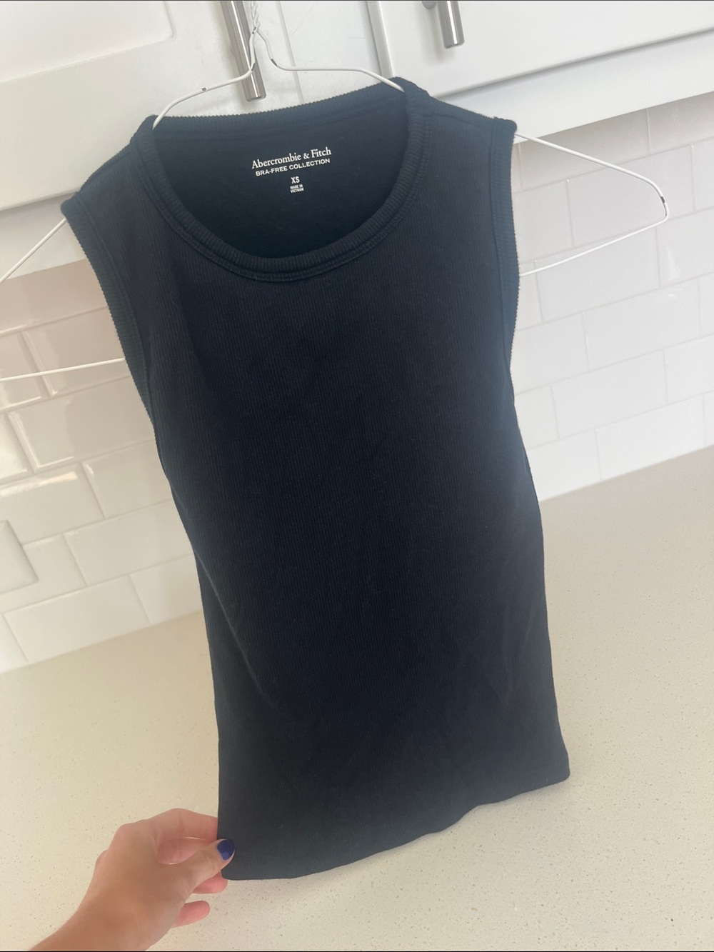 Abercrombie & Fitch Black Ribbed Crewneck Tank